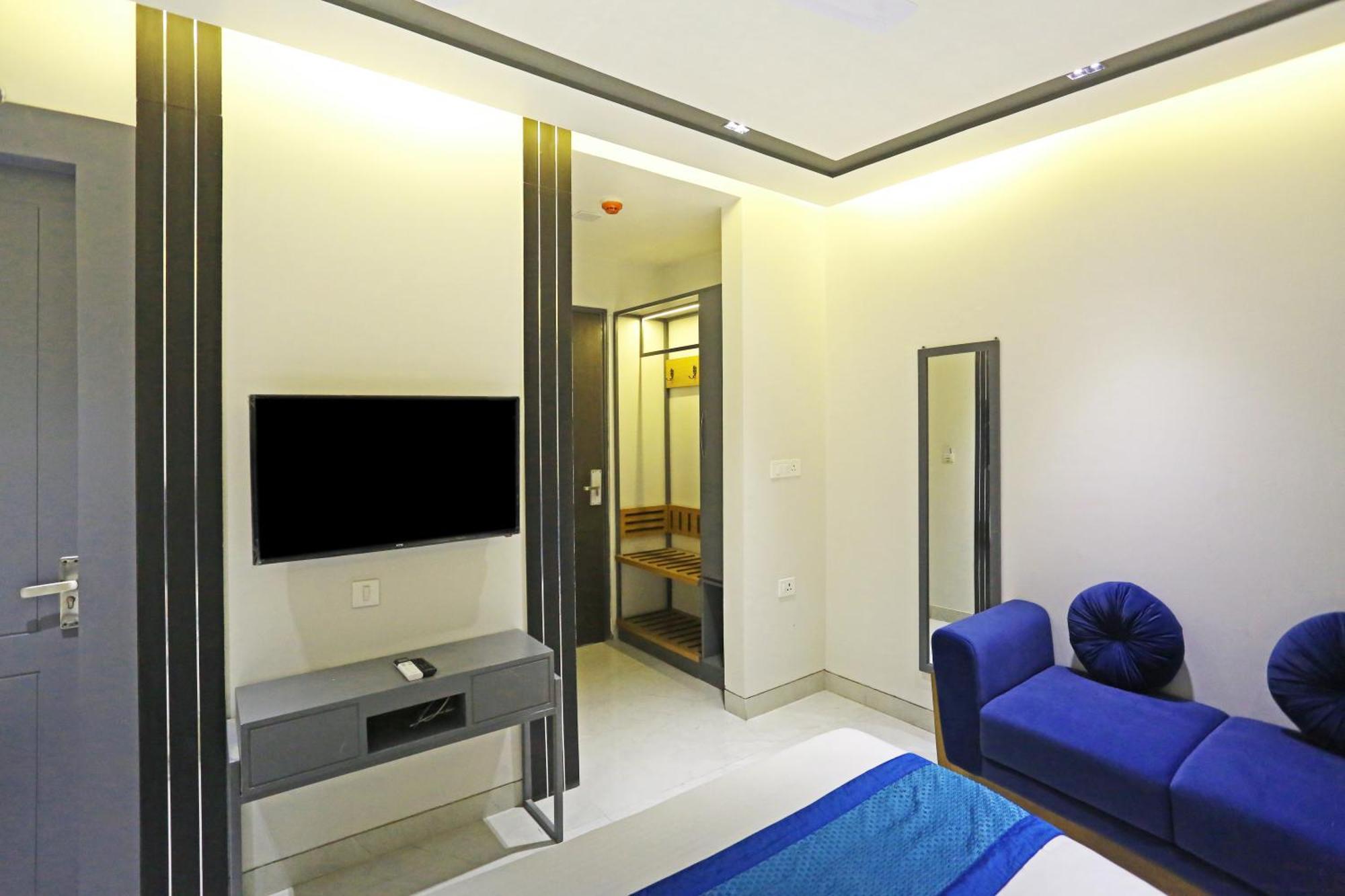 Crown Hotel Agra Near Taj Mahal 外观 照片