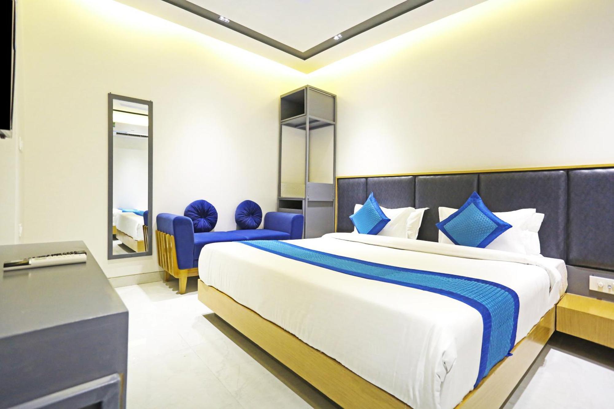Crown Hotel Agra Near Taj Mahal 外观 照片